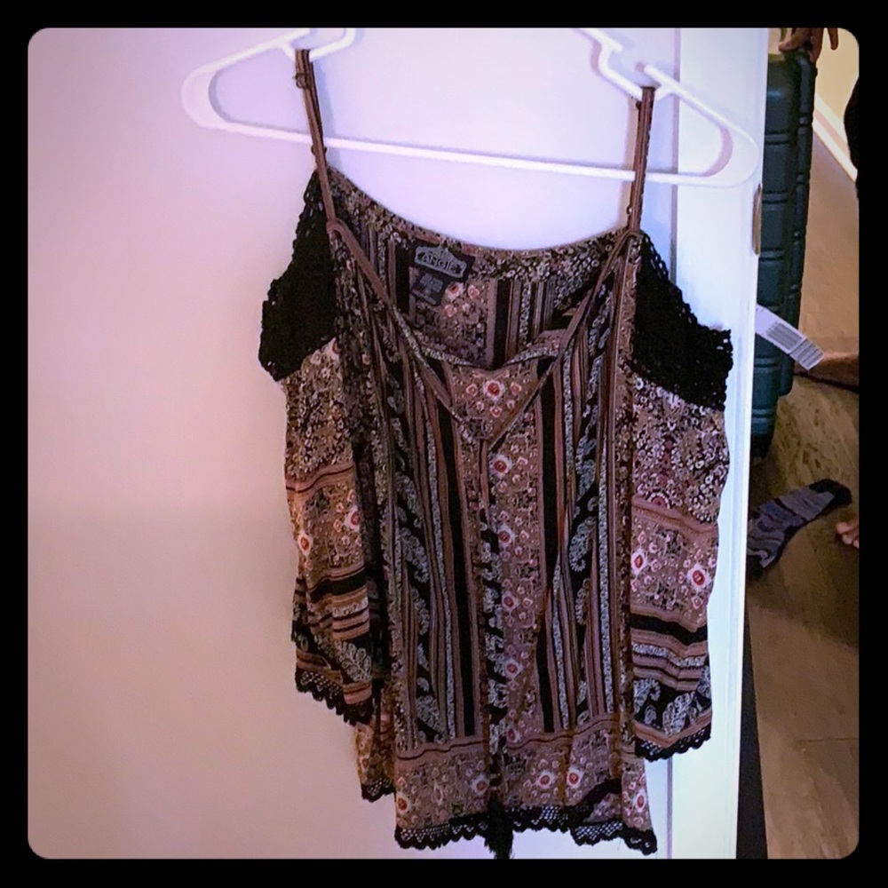 Women’s brown shirt